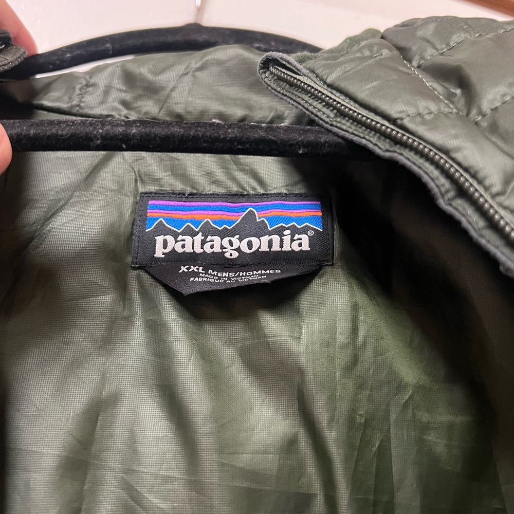 Patagonia Men's Nano Puff® Hoody XXL Olive - Picture 10 of 12